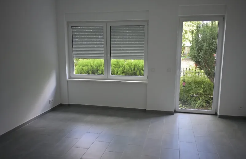 Helle 3-Zimmer-Wohnung in Berlin Mahlsdorf, frisch sarniert & Erstbezug — photo 1